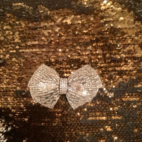 Snap On Bow~ SHIMMERY~Very Elegant. - Picture 3 of 4